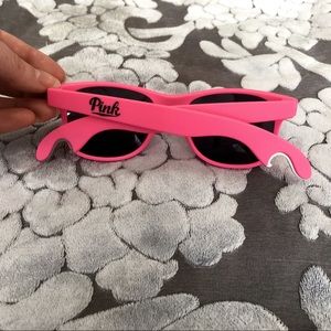 🎉Friday Sale!🎉 Victoria’s Secret PINK sunglasses